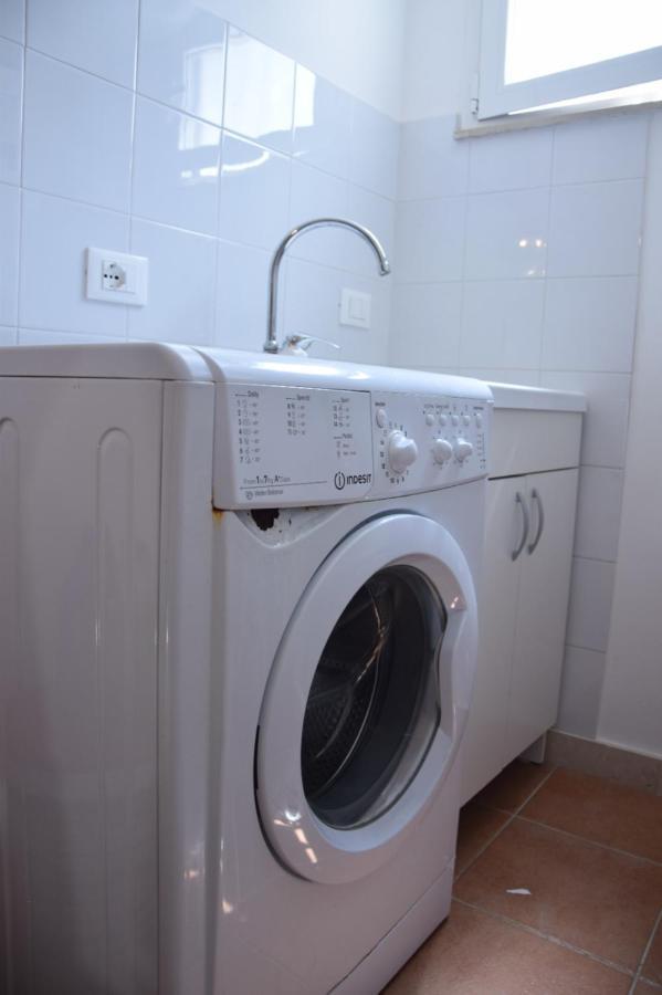 Casa Di Marco2 Apartment คาโนซา ดิ พูเจลีย ภายนอก รูปภาพ